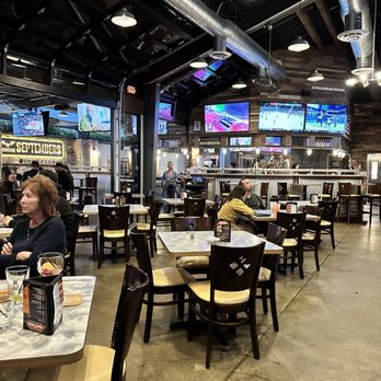 Septembers Taproom & Eatery - Redlands - New American Near Me - Redlands, California Septembers Taproom & Eatery - Redlands - New American Near Me - Redlands, California