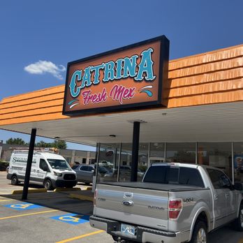 Catrina Fresh Mex - Jenks - Outside - Mexican Near Me - Jenks, Oklahoma Catrina Fresh Mex - Jenks - Outside - Mexican Near Me - Jenks, Oklahoma