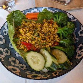 Mae Asian Eatery - Kua kling gai - Thai Near Me - Cambridge, Massachusetts