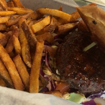 Worthy Burger - Burgers Near Me - South Royalton, Vermont Worthy Burger - Burgers Near Me - South Royalton, Vermont