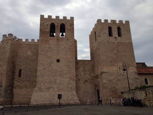 Abbaye Saint-Victor by null