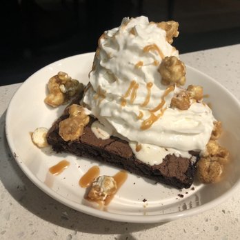 SeventyOne - Brownie sundae - American Near Me - Snowbird, Utah