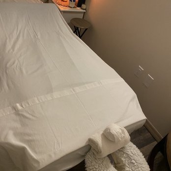 Sheer Day Spa - Massage bed - Massage Near Me - Naples, Florida Sheer Day Spa - Massage bed - Massage Near Me - Naples, Florida