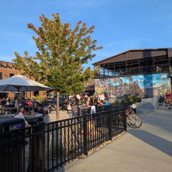 Crooked Can Brewery - Patio