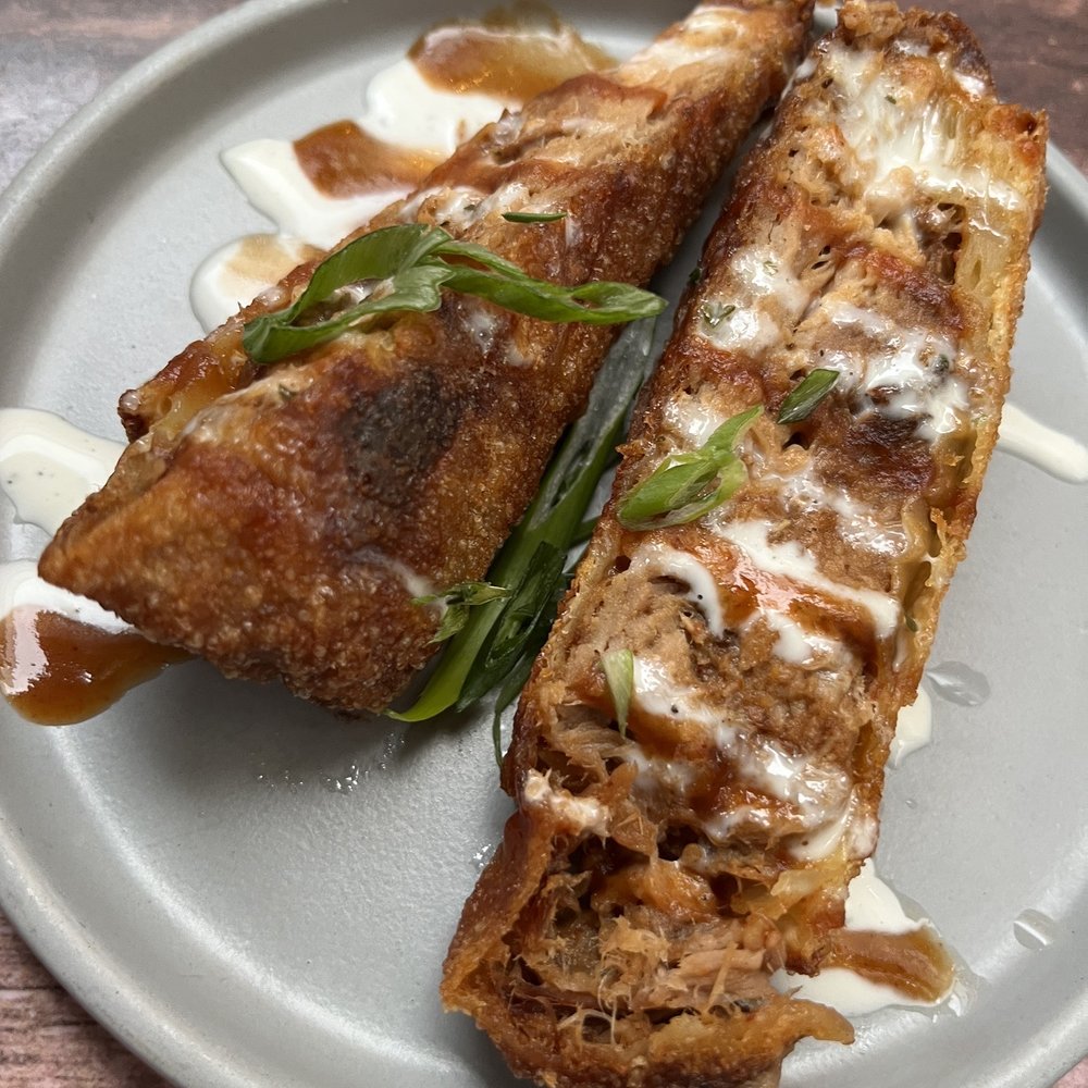 Batch Local Kitchen - BBQ Pulled Pork Egg Rolls - Cocktail Bars Near Me - West Palm Beach, Florida