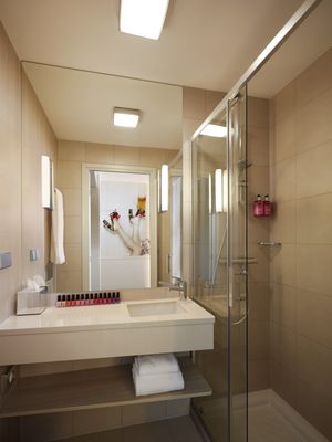 Moxy Frankfurt Eschborn by null