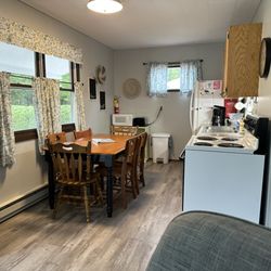 Ephraim Village Cottages - Fully equipped kitchens so meals out don't have to consume your vacation budget.