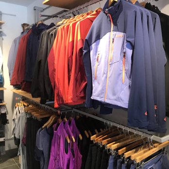 Marmot - Women's jackets - Sports Wear Near Me - Aspen, Colorado