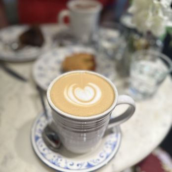 maman - honey lavender latte - Bakeries Near Me - Coral Gables, Florida maman - honey lavender latte - Bakeries Near Me - Coral Gables, Florida