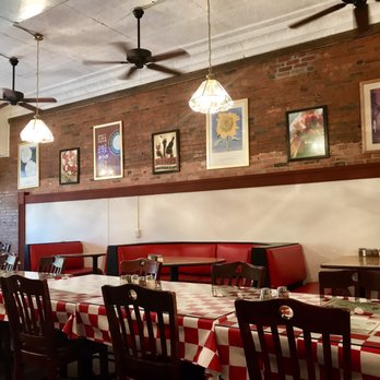 Mama Mia Pie & Pasta - Dining room - Pizza Near Me - Elkins, West Virginia Mama Mia Pie & Pasta - Dining room - Pizza Near Me - Elkins, West Virginia