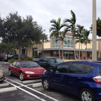 ALDI - The storefront as seen from the parking lot - Grocery Near Me - Cutler Bay, Florida ALDI - The storefront as seen from the parking lot - Grocery Near Me - Cutler Bay, Florida
