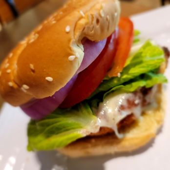 Fountain Place Cafe - Spicy chicken sandwich is beautiful! - Coffee & Tea Near Me - Dallas, Texas Fountain Place Cafe - Spicy chicken sandwich is beautiful! - Coffee & Tea Near Me - Dallas, Texas