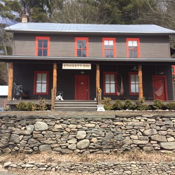 Stickett Inn - The Stickitt Inn - Hotels Near Me - Barryville, New York