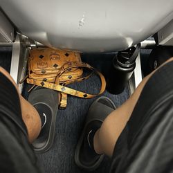Allegiant Air - Las Vegas  Fresno 9/12/2025