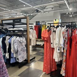 Bloomie's by Bloomingdale's