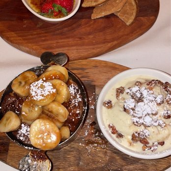 J Carver’s - Creme brûlée and banana foster bread pudding - Steakhouses Near Me - Austin, Texas J Carver’s - Creme brûlée and banana foster bread pudding - Steakhouses Near Me - Austin, Texas