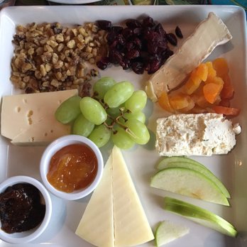 Barrel 33 - Cheese board - Wine Bars Near Me - Ventura, California