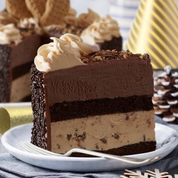 Marble Slab Creamery - Chocolate and coffee ice cream cake - Ice Cream & Frozen Yogurt Near Me - Rosenberg, Texas