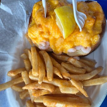 Ecola Seafoods - Seafood Near Me - Cannon Beach, Oregon
