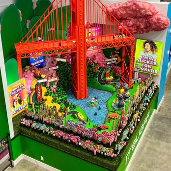 IT'SUGAR - IT'SUGAR - Candy Stores Near Me - San Francisco, California IT'SUGAR - IT'SUGAR - Candy Stores Near Me - San Francisco, California