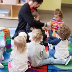Watch Me Grow Child Care Llc