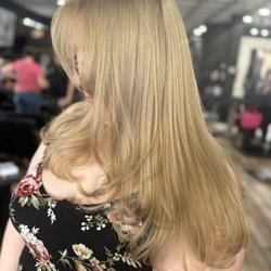 Bleach Please Salon - Touchups!