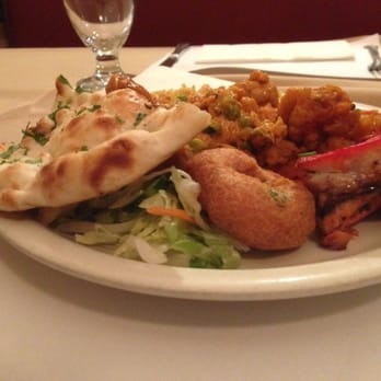 Maharaja - Full plate from Tuesday dinner buffet - Indian Near Me - Newark, Delaware Maharaja - Full plate from Tuesday dinner buffet - Indian Near Me - Newark, Delaware