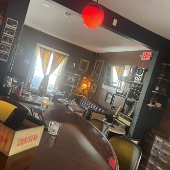 Amazonia - lounge - Cocktail Bars Near Me - Lakewood, Ohio