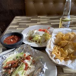 El Parian - Fish Taco, Chicken Tostada, Chips Salsa, Sour cream pepper sauce, Corona Beer!