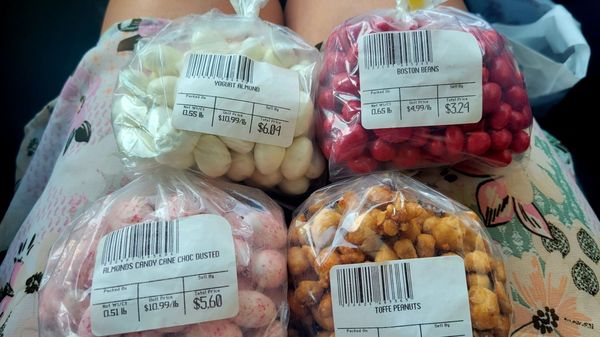 Sonoma Valley Fruit Basket by null