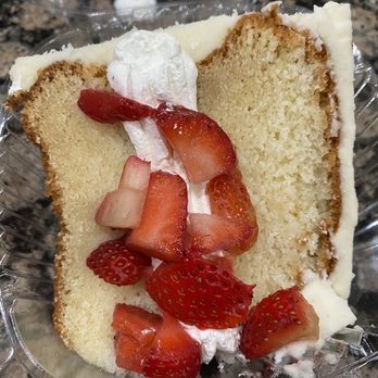 Sweet Red Peach - Strawberry shortcake - Bakeries Near Me - Menifee, California Sweet Red Peach - Strawberry shortcake - Bakeries Near Me - Menifee, California