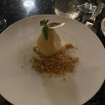 Harry's - Lemon pie Dessert - Steakhouses Near Me - Cancún, ROO Harry's - Lemon pie Dessert - Steakhouses Near Me - Cancún, ROO