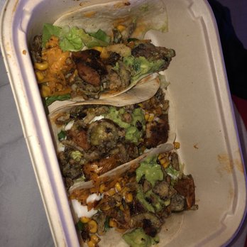 Cali - Spicy Brazilian tacos - New American Near Me - Tampa, Florida