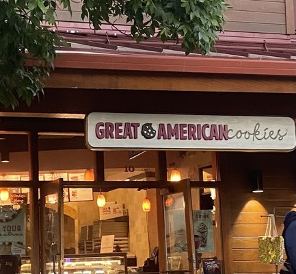 Great American Cookies by null