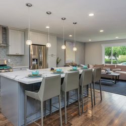 No.1 staging - Minimalism in style was main guiding principal of this project. As a result, we created image of bright, open and stylish space, where one o