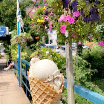 River Ducks Ice Cream - a person holding an ice cream cone - Ice Cream & Frozen Yogurt Near Me - Camden, Maine River Ducks Ice Cream - a person holding an ice cream cone - Ice Cream & Frozen Yogurt Near Me - Camden, Maine