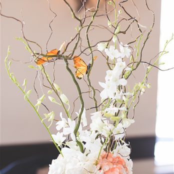 Apple Florist - Butterflies in the centerpiece - Florists Near Me - Moreno Valley, California