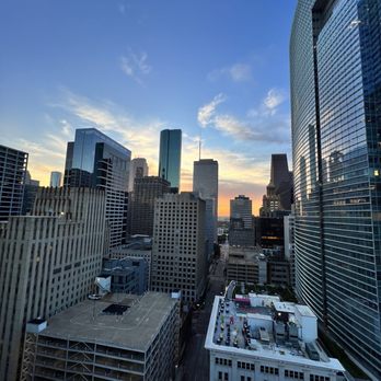 Z on 23 Rooftop - Rooftop view - Cocktail Bars Near Me - Houston, Texas Z on 23 Rooftop - Rooftop view - Cocktail Bars Near Me - Houston, Texas