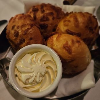 The Cellar Restaurant - Complimentary bread and butter - French Near Me - Fullerton, California