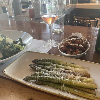 Sixty Vines - Wine Bars Near Me - Winter Park, Florida Sixty Vines - Wine Bars Near Me - Winter Park, Florida