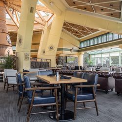STANLEY'S CLUBHOUSE - Stanley's Smokehouse