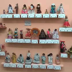 Museo de Celaya Historia Regional - Exposición de muñecas
