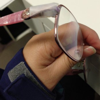 Salud Digna - Broken glasses bye old glasses - Medical Centers Near Me - Tijuana, BCN Salud Digna - Broken glasses bye old glasses - Medical Centers Near Me - Tijuana, BCN