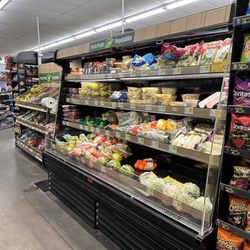Dollar General - They sell produce! 1/27/2024