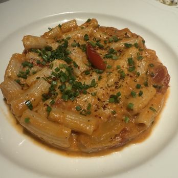 Donna Mare - Pizza Near Me - Miami Beach, Florida