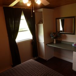 Cheticamp Outfitters Inn - Chalet bedroom
