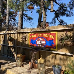 The Trolley House Tea Room & Antiques - Nice outdoor patio