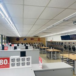 Laundromat-Waterford - Incredible line up of state-of-the-art machines.