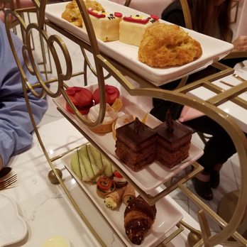 Hello Kitty Cafe - Cafes Near Me - Irvine, California
