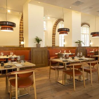 Doubletree by Hilton Sittard - Restaurant - Hotels Near Me - Sittard, LI